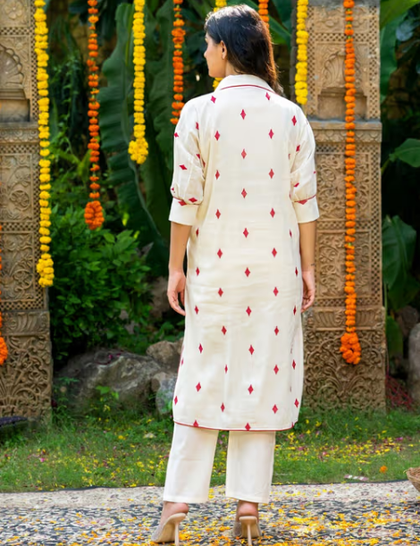 Tiles Diamonds Cotton Kurta with Pant and Inner (Set of 3)